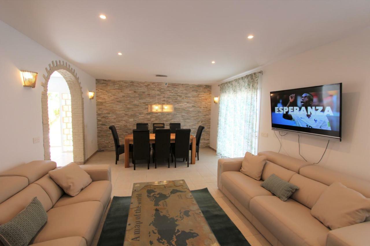 Vivatenerife - Gorgeous Villa With Heated Pool Buzanada Екстериор снимка